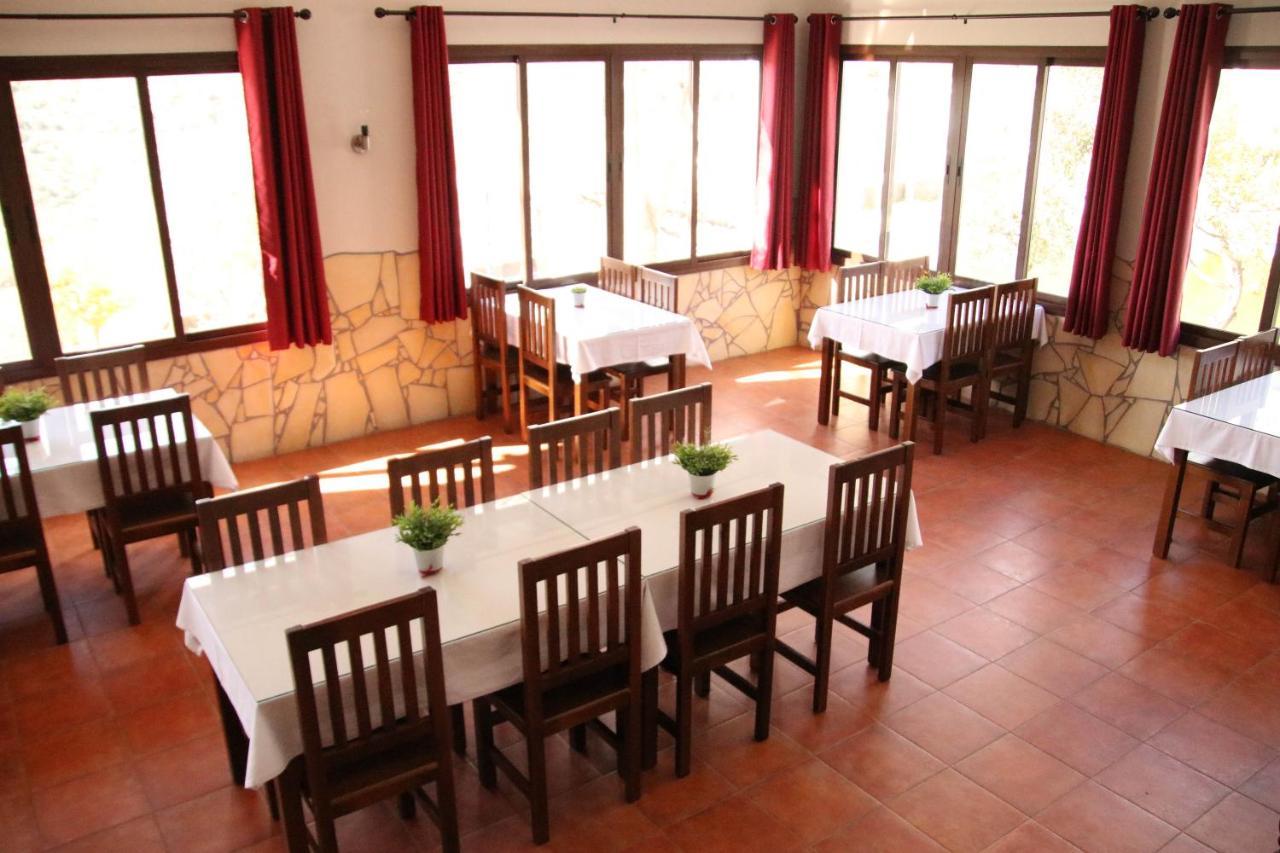 Hotel Rural & Restaurante Las Camaretas Cortes de la Frontera Exterior foto