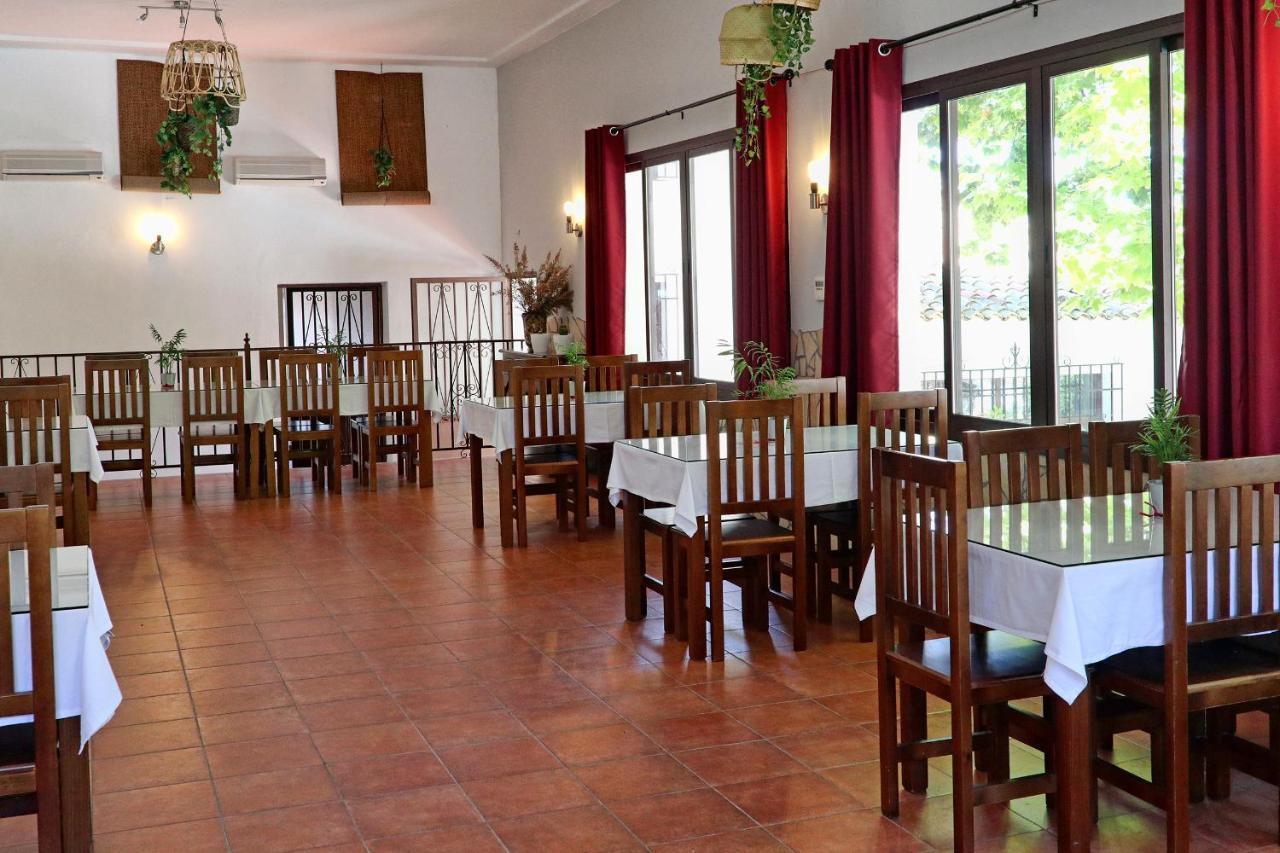 Hotel Rural & Restaurante Las Camaretas Cortes de la Frontera Exterior foto