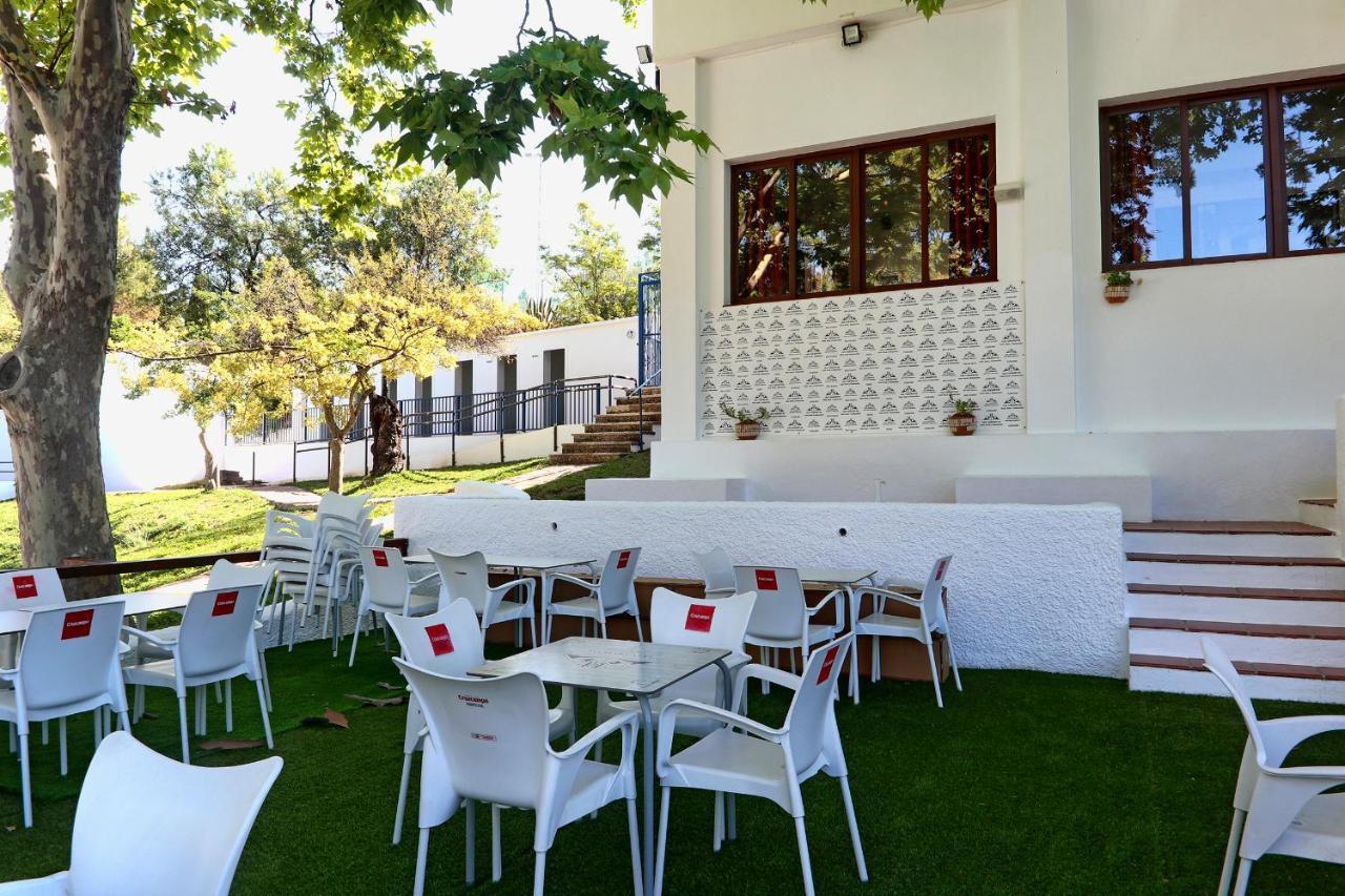 Hotel Rural & Restaurante Las Camaretas Cortes de la Frontera Exterior foto